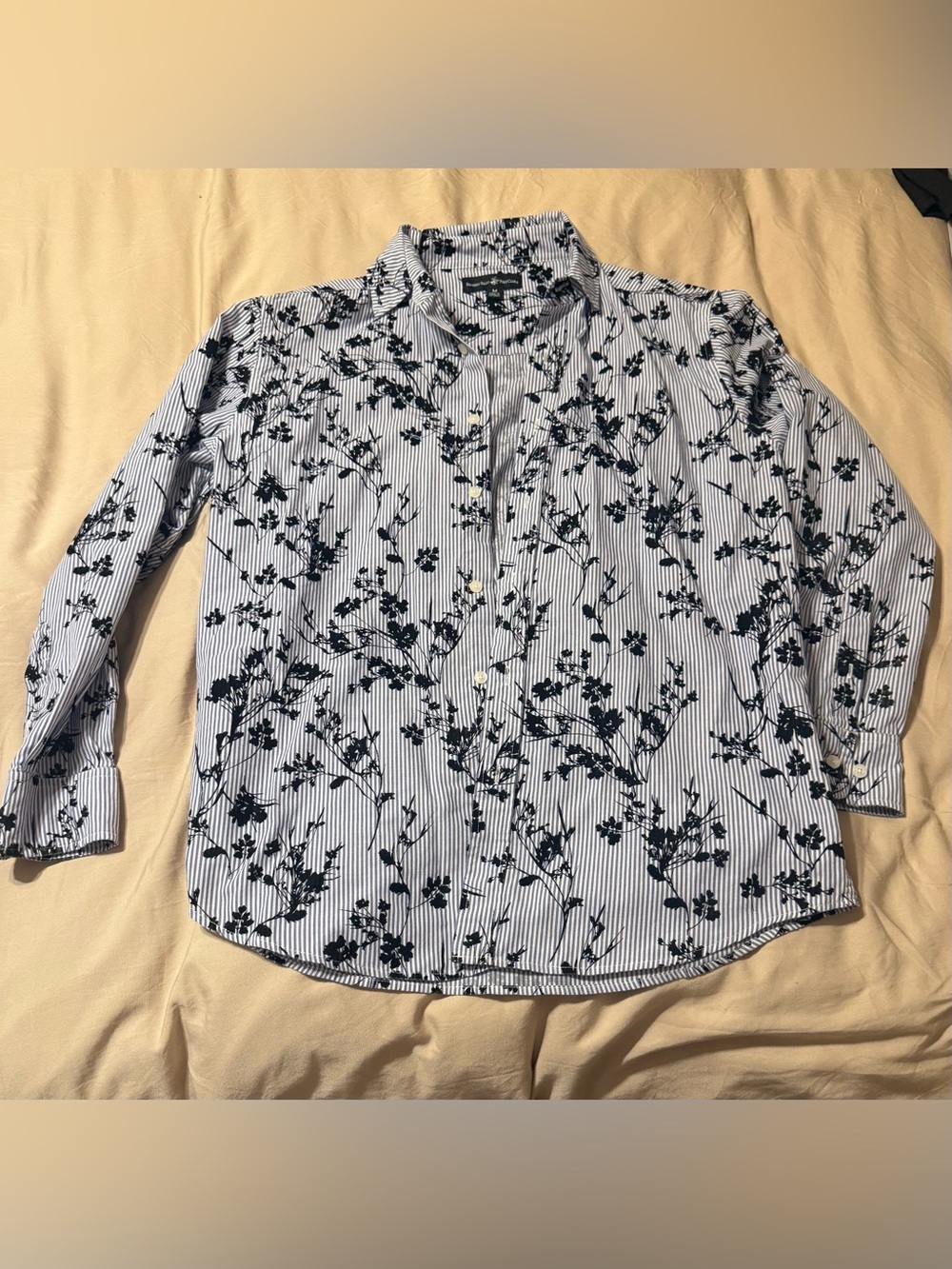 Beverly Hills Polo Club White and Navy Floral Stripe Button-Down Shirt